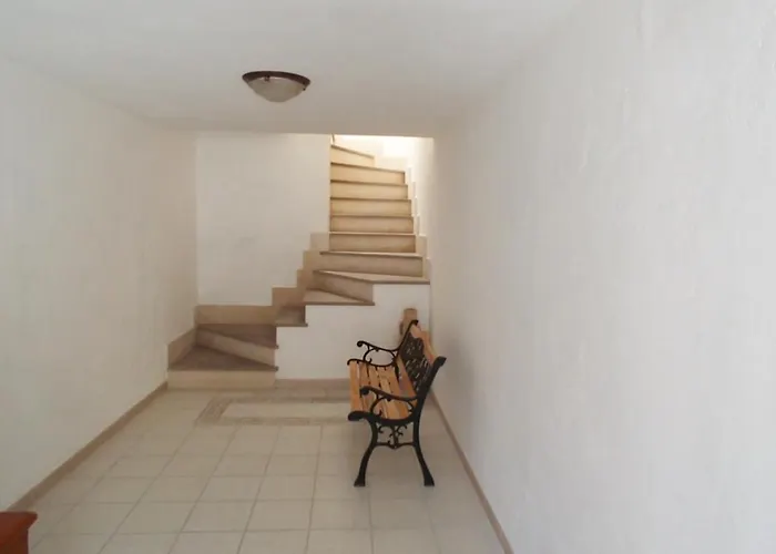 Anfora Rosso Lejlighed